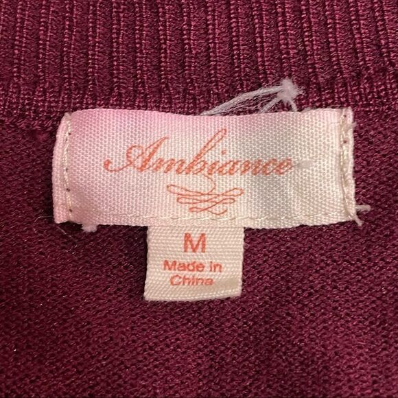 Ambiance Solid Maroon Burgundy V Neck Button Down Sweater Long Sleeve size M - Picture 10 of 11